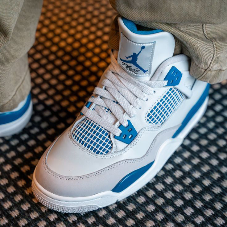 Air Jordan 4 Military Blue