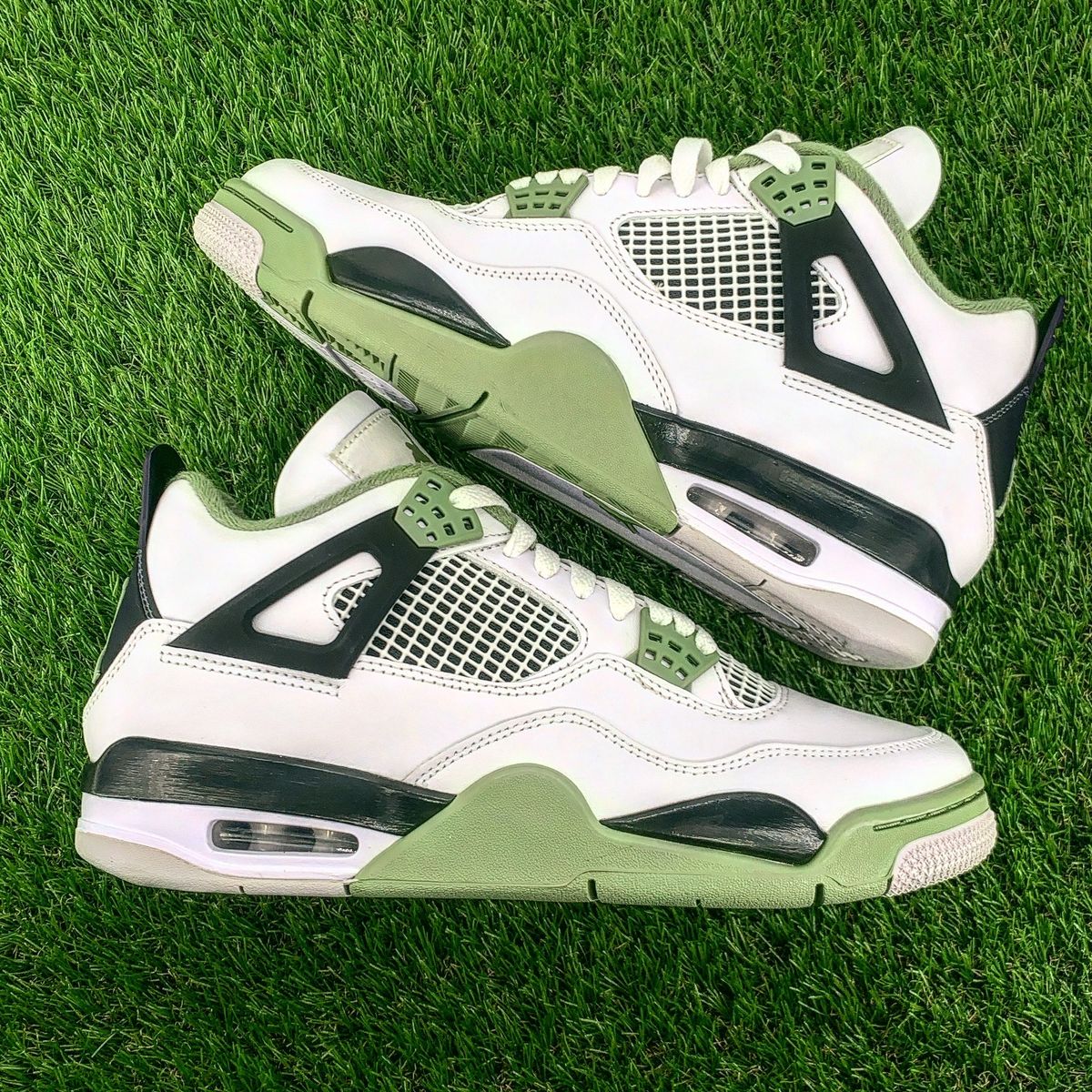 Air Jordan 4 Seafoam (W)