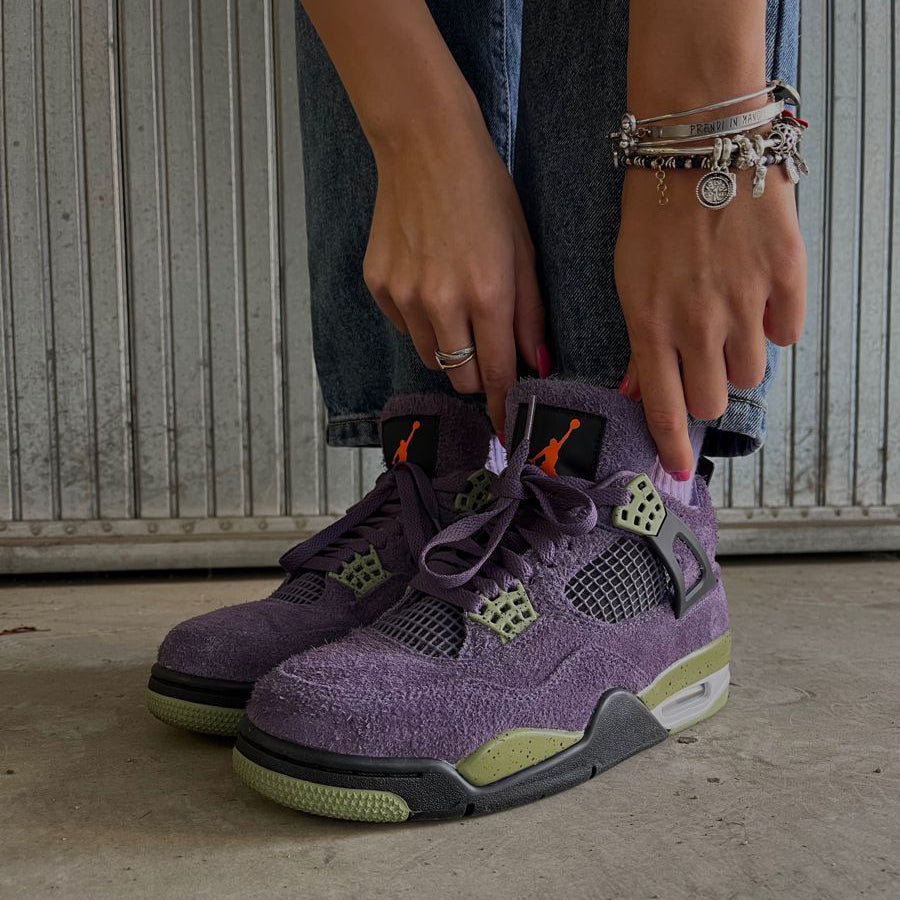 Air Jordan 4 Canyon Purple (W)