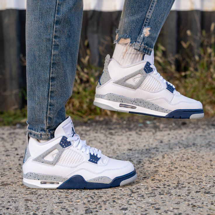Air Jordan 4 White Midnight Navy