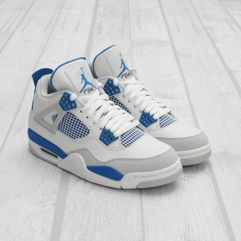 Air Jordan 4 Military Blue