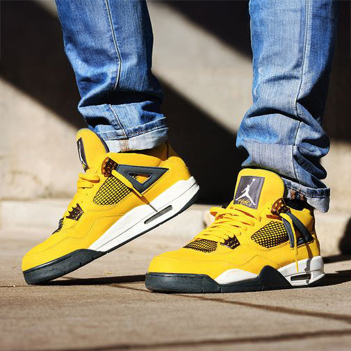 Air Jordan 4 Lightning