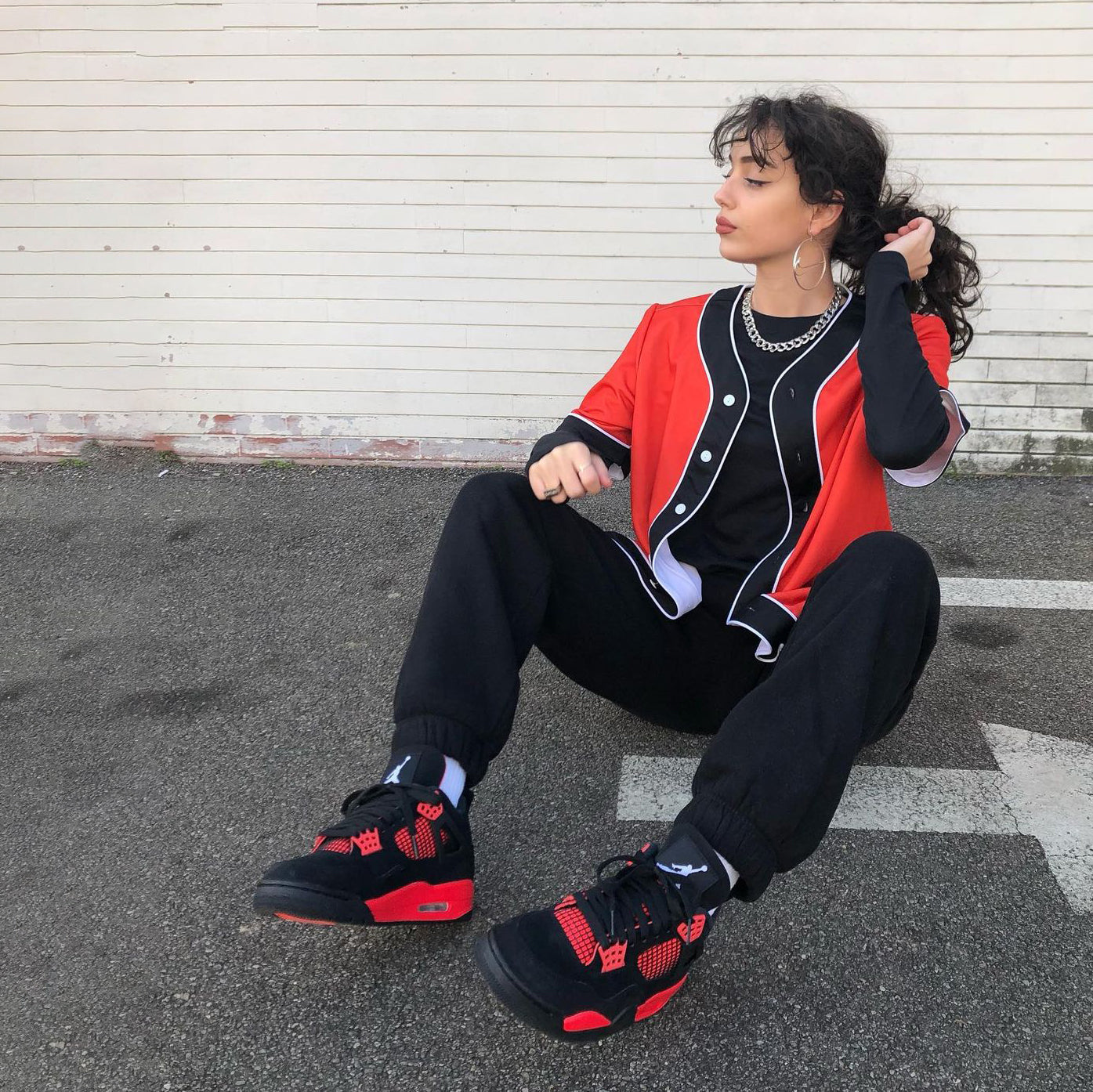 Air Jordan 4 Red Thunder