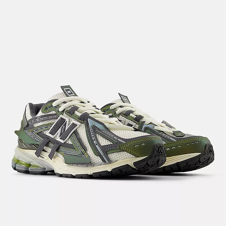 NEW BALANCE 1906A ‘OLIVE JUICE/SEA SALT/WOODLAND’