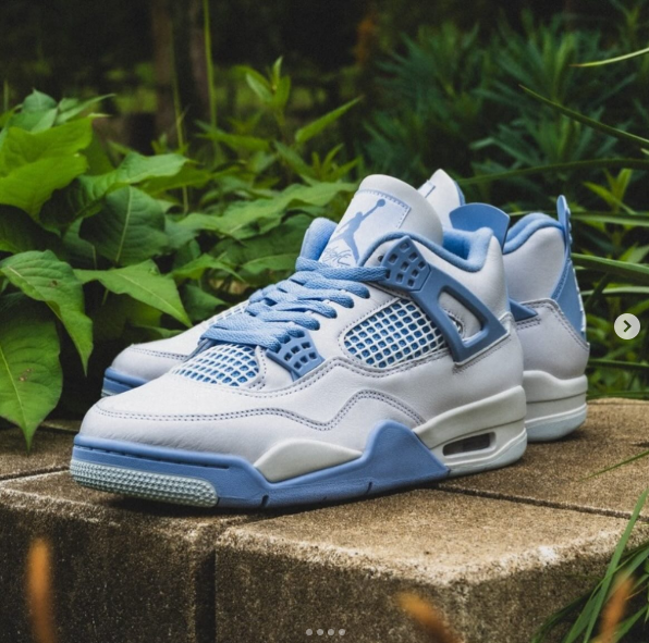 Air Jordan 4 Aluminium (W)