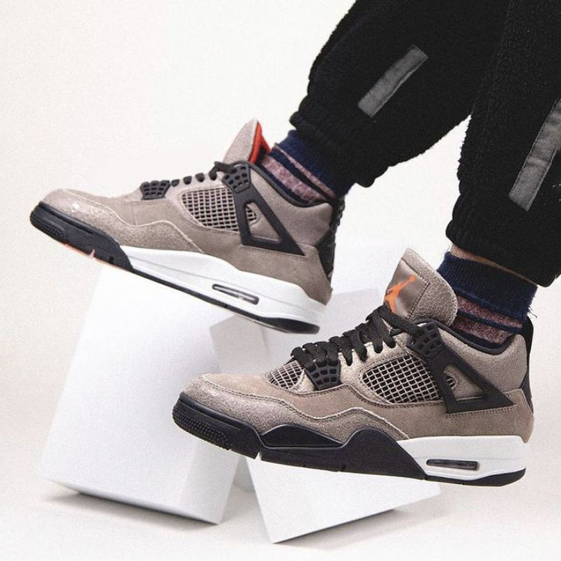 Air Jordan 4 Taupe Haze