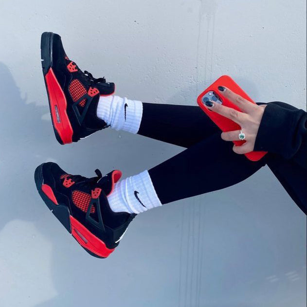 Air Jordan 4 Red Thunder