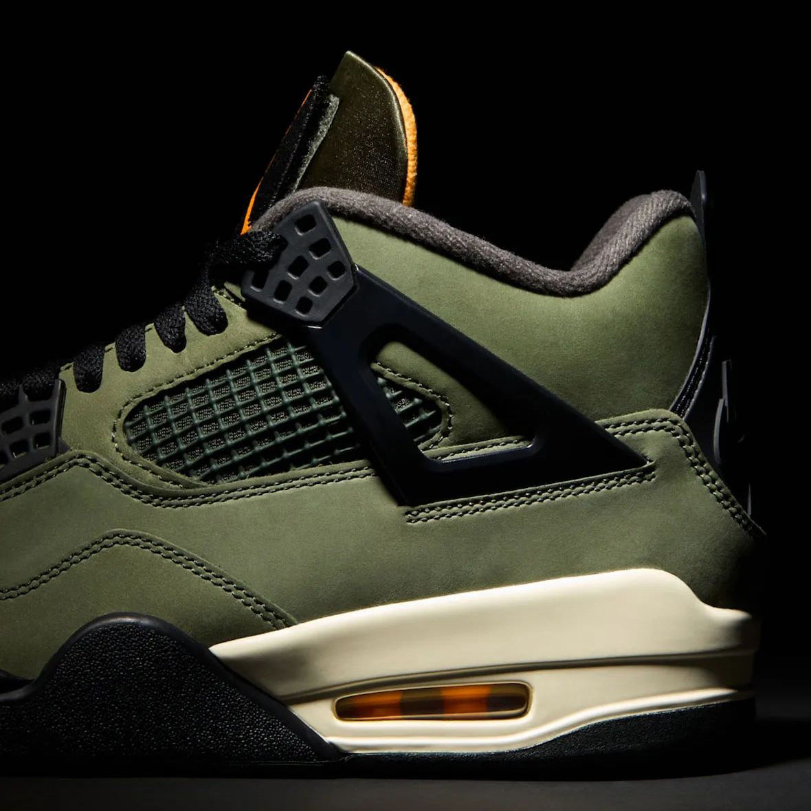 Air Jordan 4 Undefeated 2025