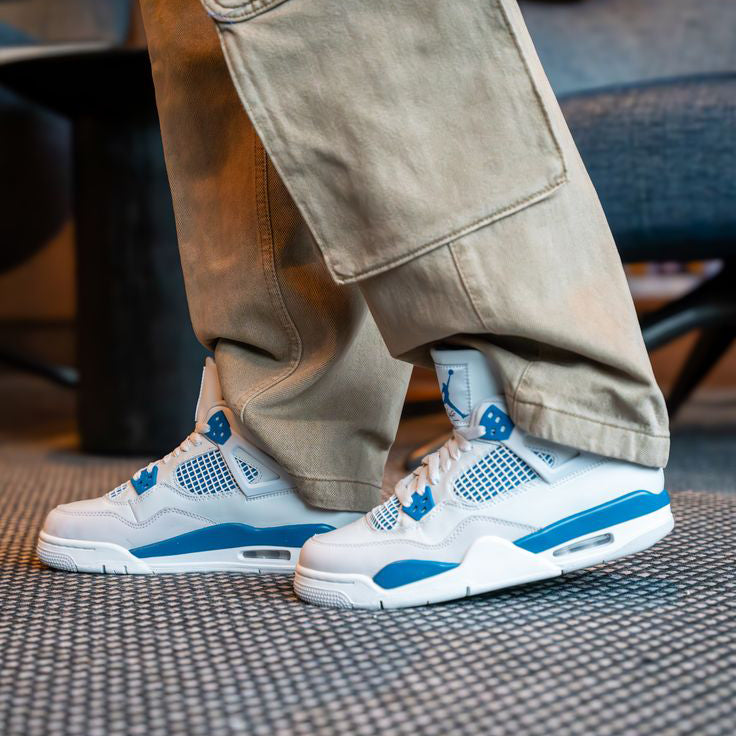 Air Jordan 4 Military Blue