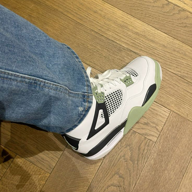 Air Jordan 4 Seafoam (W)