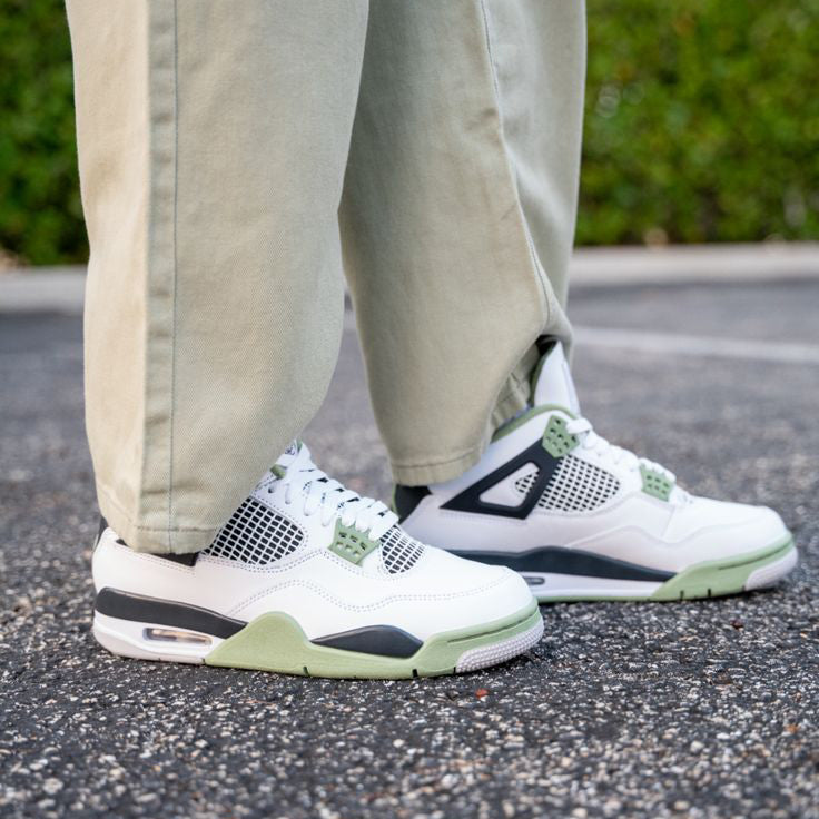 Air Jordan 4 Seafoam (W)
