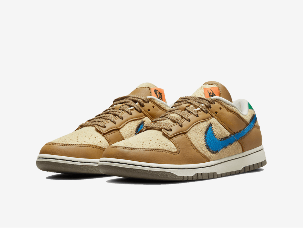 Nike Dunk Low x Size? Dark Driftwood