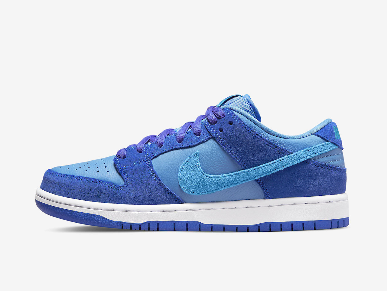 Nike Dunk Low SB Blue Raspberry