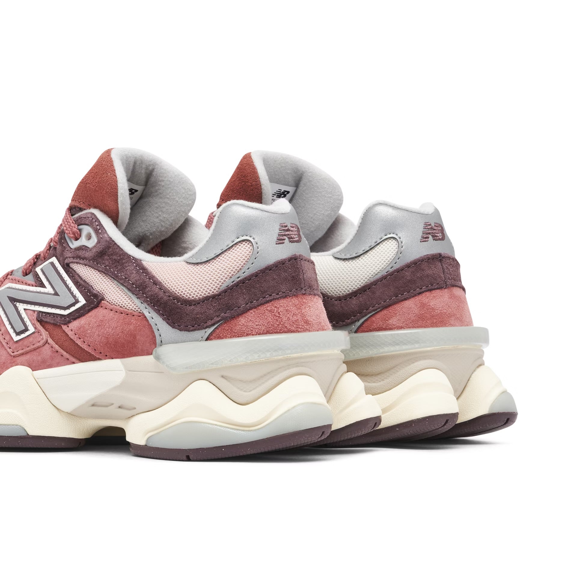 NEW BALANCE 9060 ‘SEA SALT CHERRY BLOSSOM’