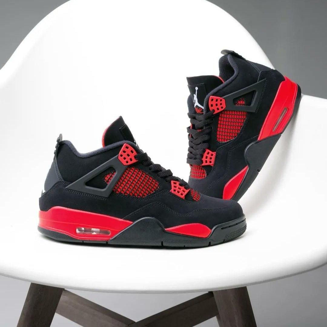Air Jordan 4 Red Thunder