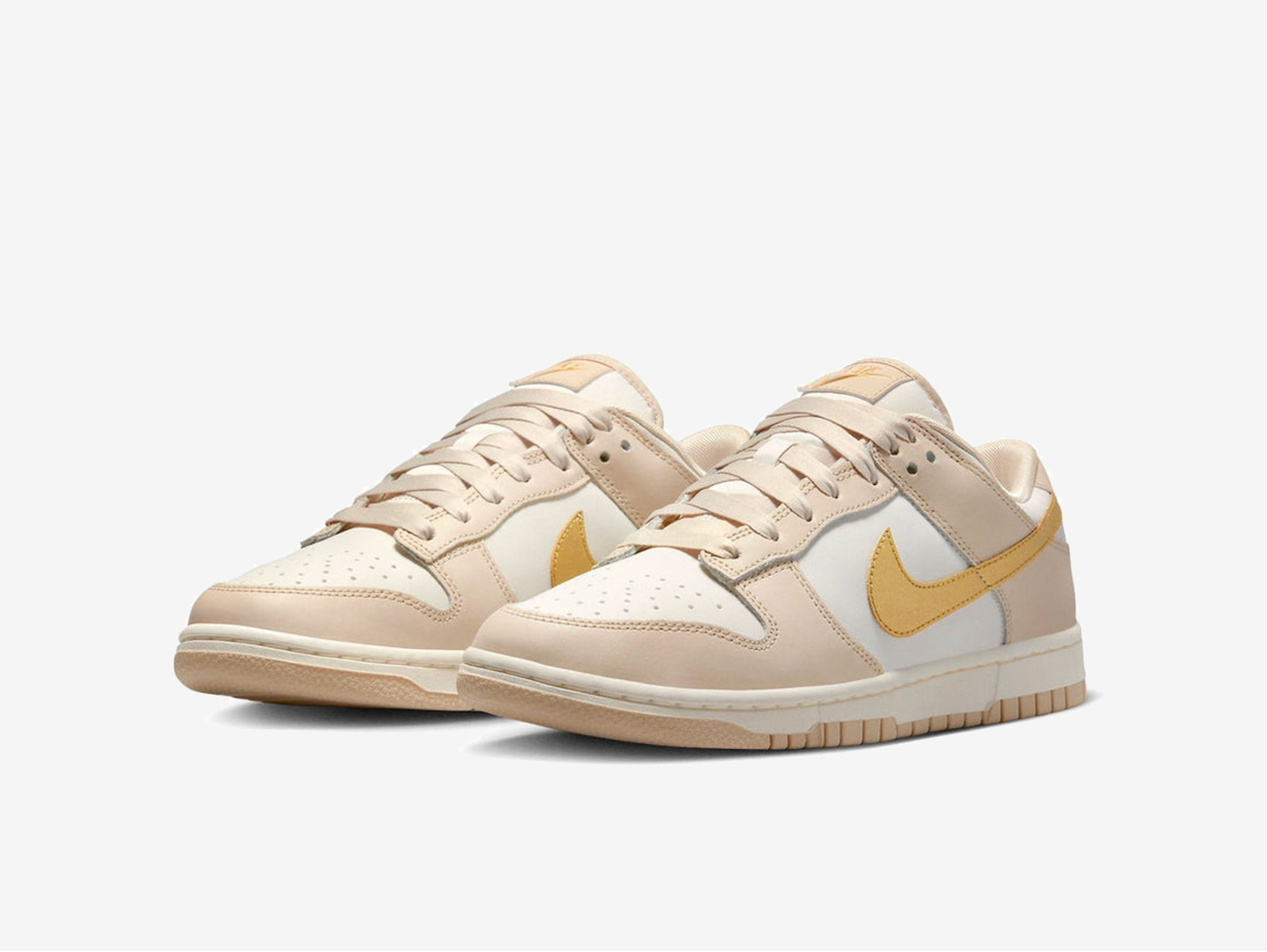 Nike Dunk Low Metallic Gold (W)
