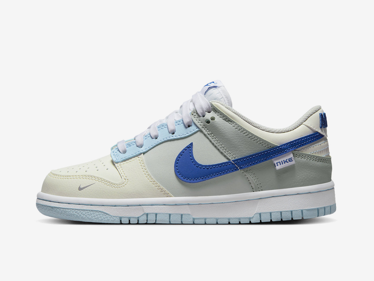Nike Dunk Low Ivory Hyper Royal (GS)