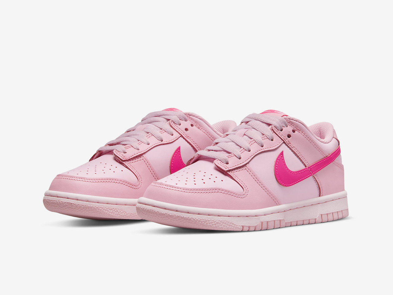 Nike Dunk Low Triple Pink (GS)